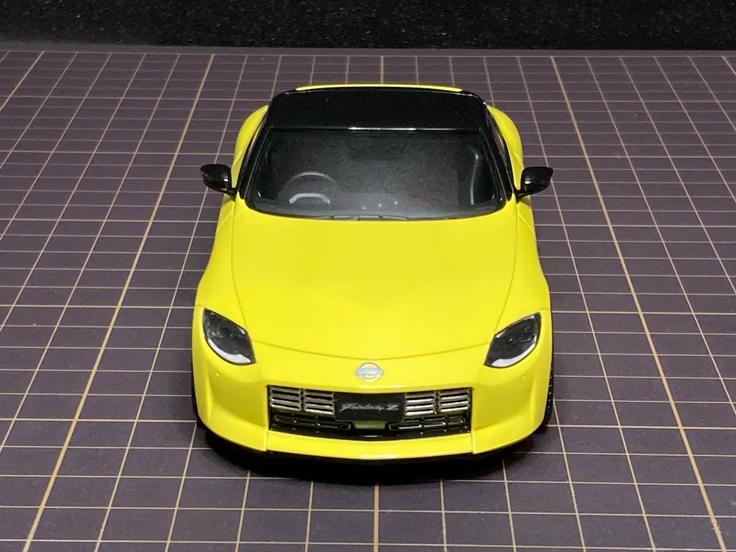 アオシマ THE SNAPKIT NISSAN RZ34 フェアレディZ カスタマイズ完成 フロント側の画像