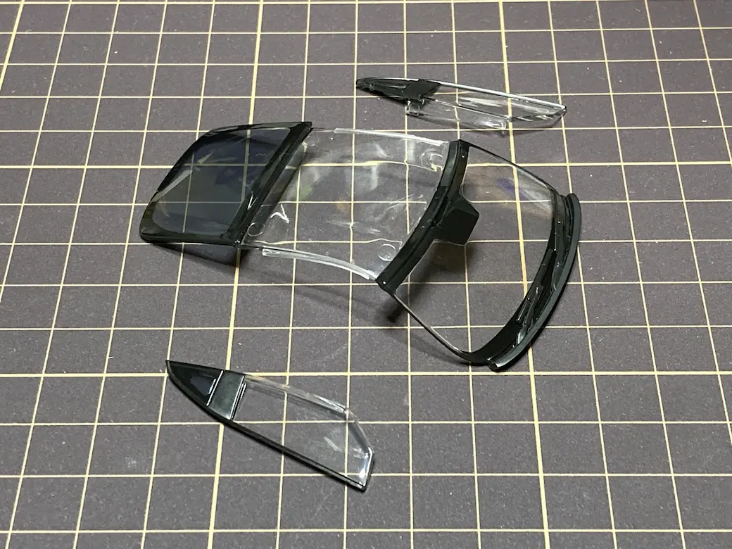 アオシマ THE SNAPKIT NISSAN RZ34 フェアレディZ ウィンドウパーツ塗装後の画像