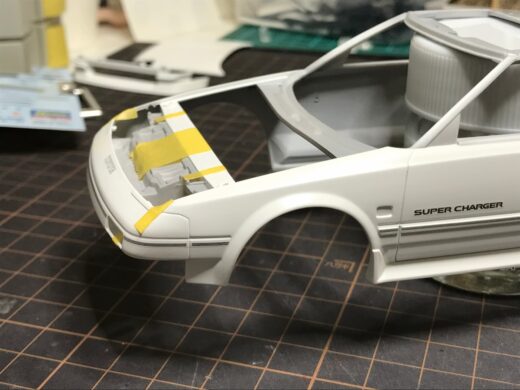 【写真】ハセガワMR2製作記-ラインデカール フロント側